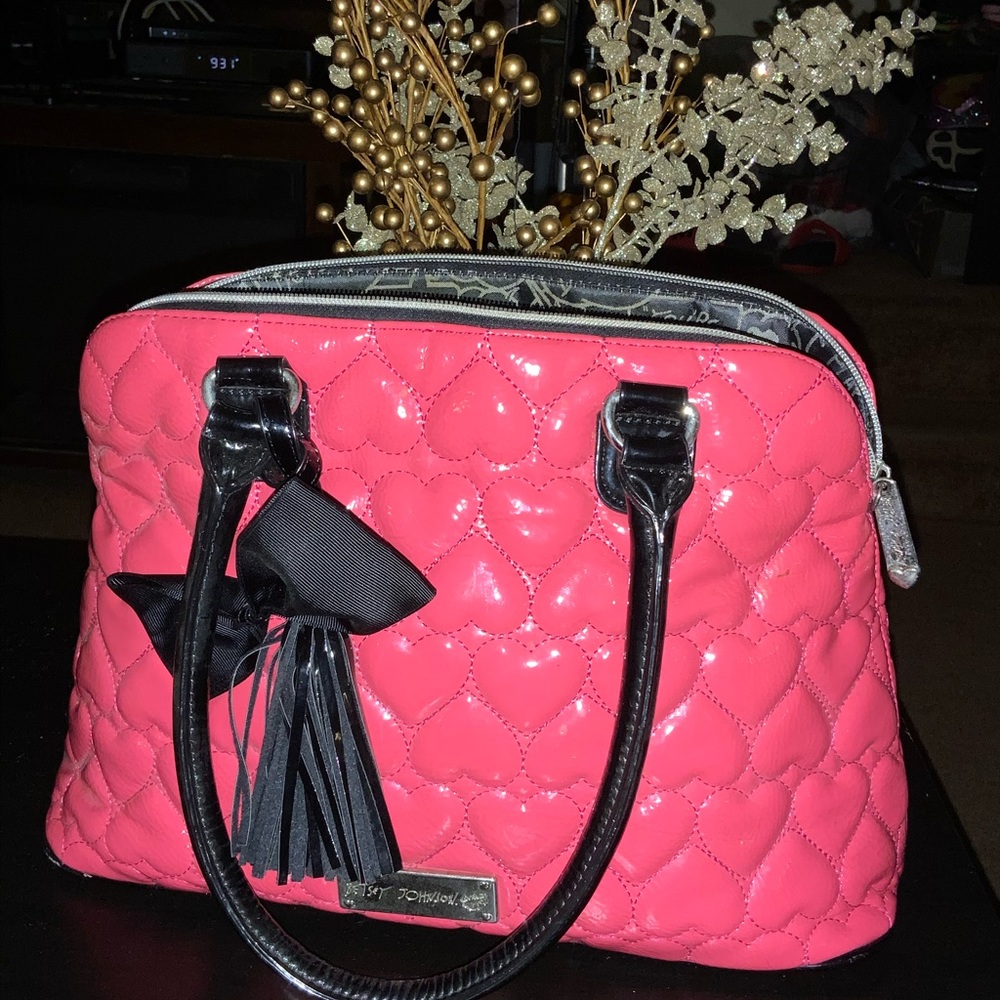 Betsey Johnson Patten pink purse